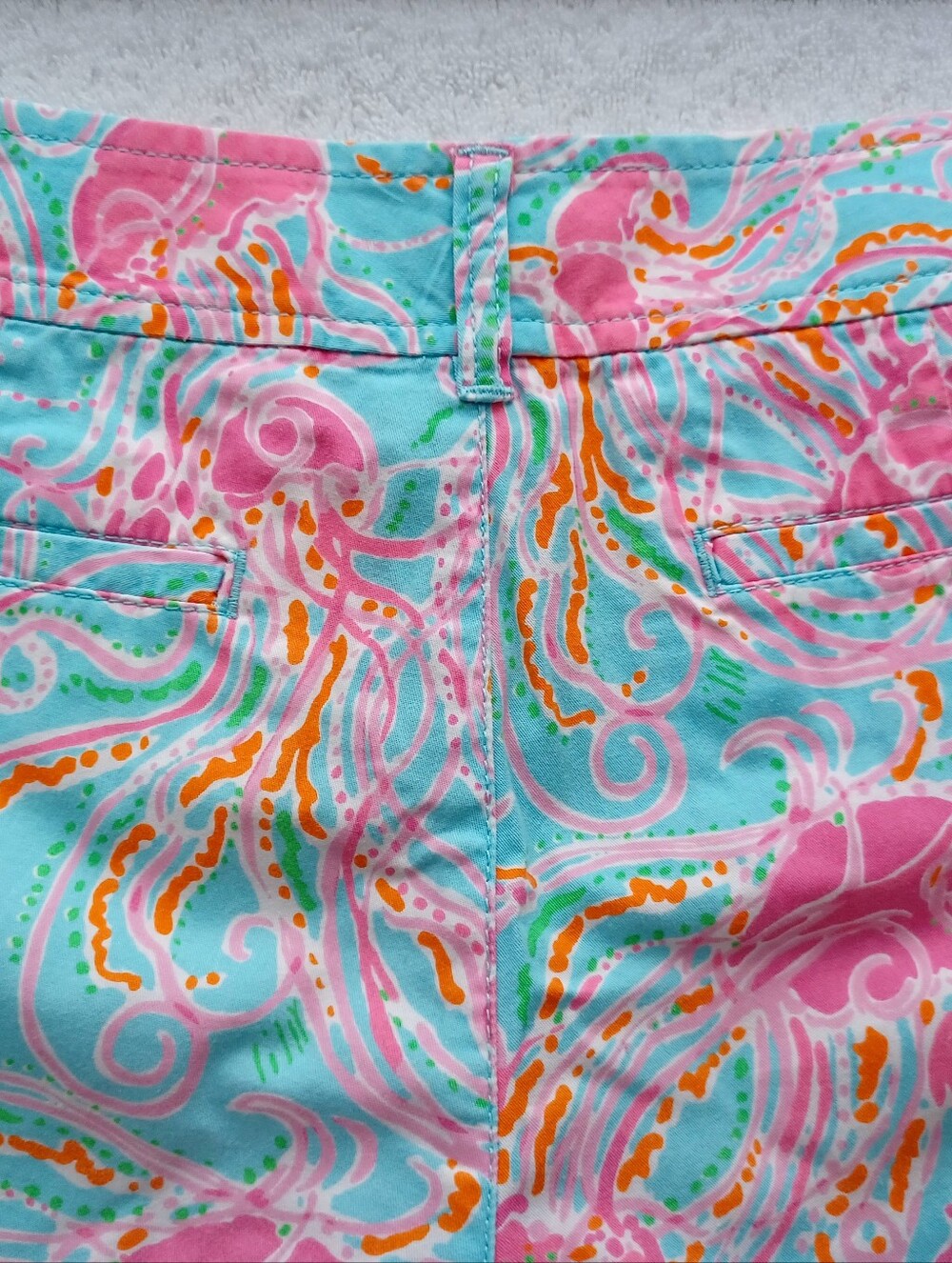 Lilly Pulitzer The Walsh Jelly Fish Print Shorts, Size 8 - Picture 9 of 16